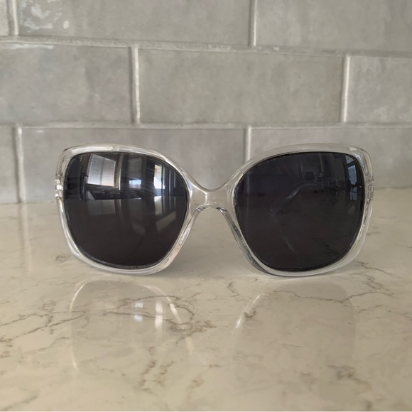 Oakley Accessories Used Womens Oakley Beckon Clear Sunglasses Poshmark